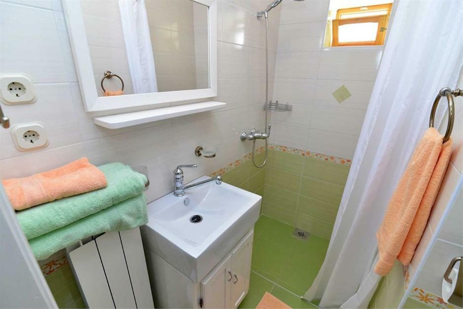 Roberto 4 Apartment Veli Losinj Exterior photo